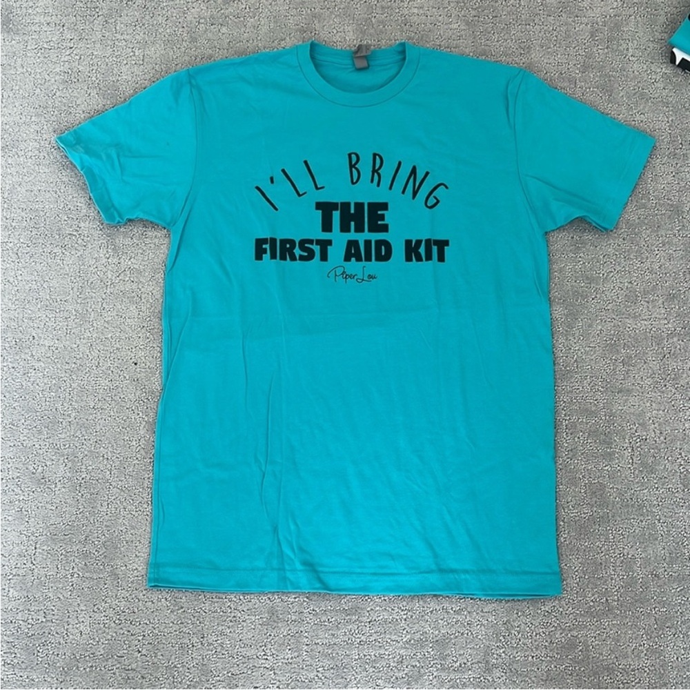 NWOT M I’ll bring the first aid kit blue crew neck short sleeve extremely soft